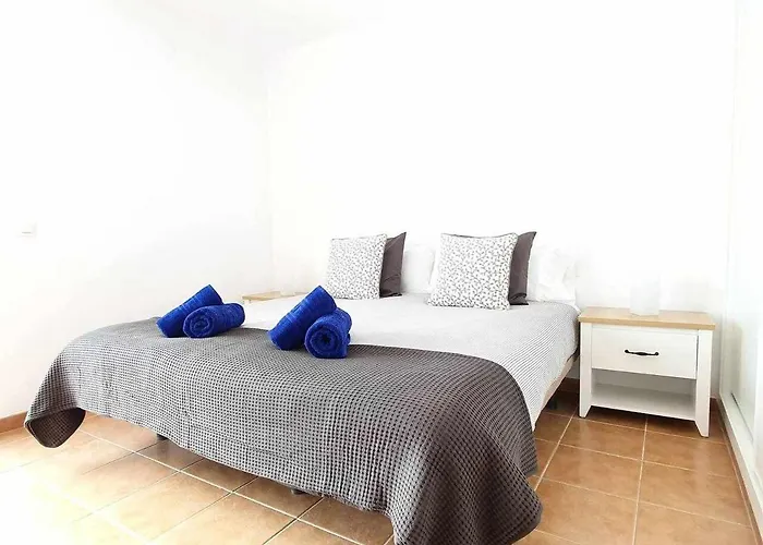 ** Costa Mathilda ** * Los Pocillos