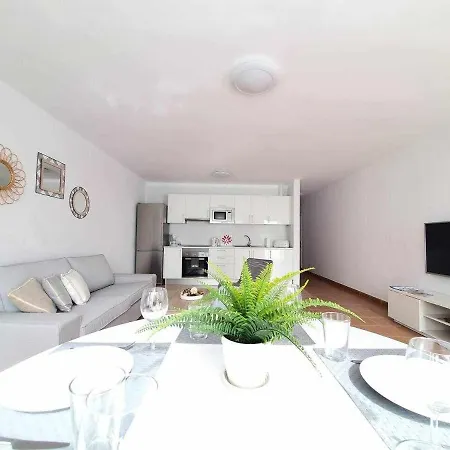 Costa Mathilda * Los Pocillos